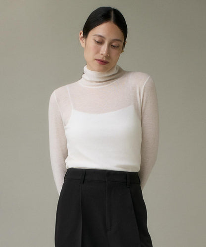 ハイネックニットプルオーバー《Melty air wool》