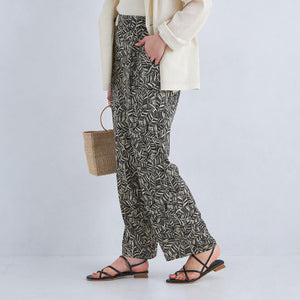 アート ボタニカル プリント パンツ