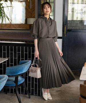 ウーステッドエステル  プリーツスカート