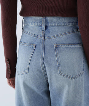 私に“ちょうどいい”ワイドストレートデニム