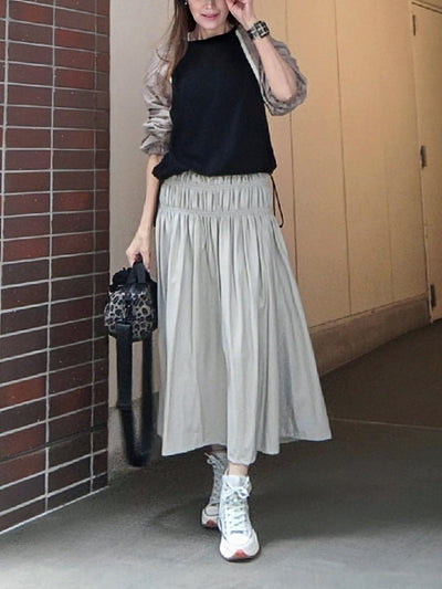 シャーリングフレアスカート