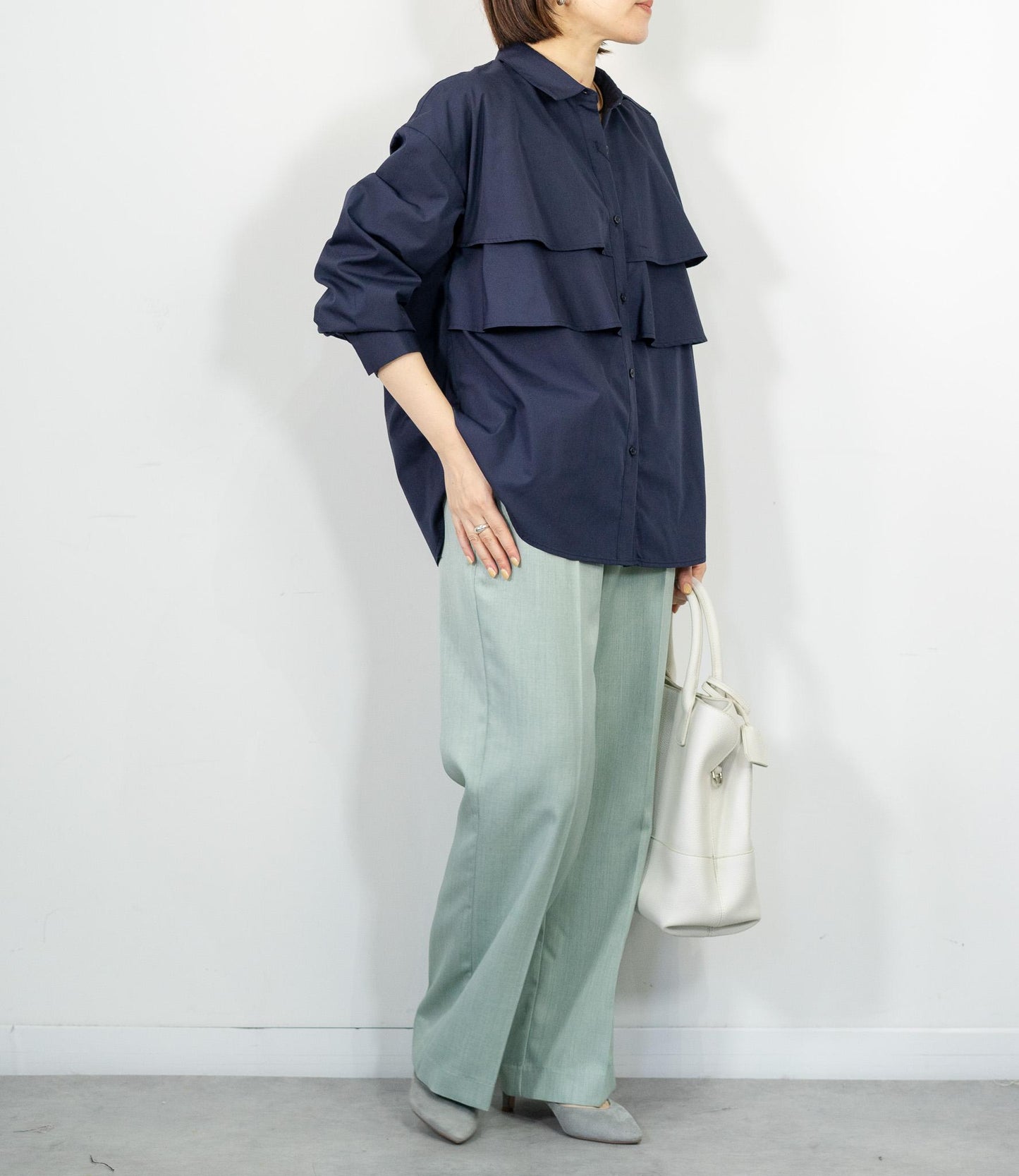 レイヤードライクダブルフリルシャツ