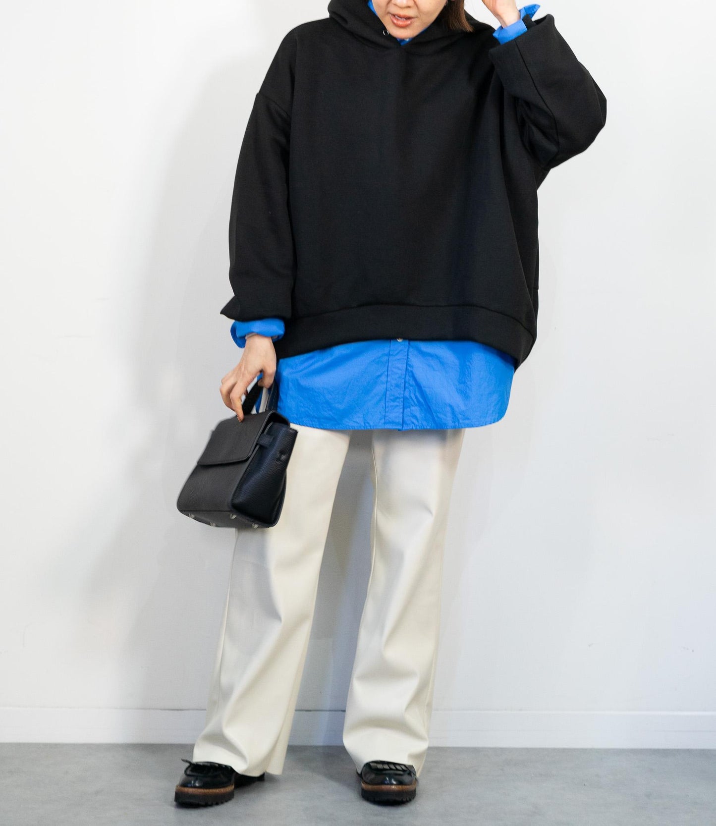 ダンボールテールカットパーカー