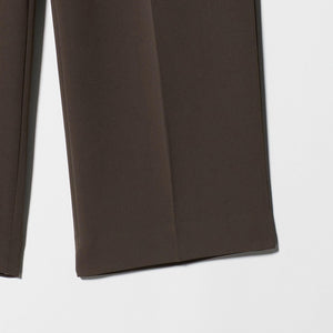 タックワイドストレートパンツ ウォッシャブル