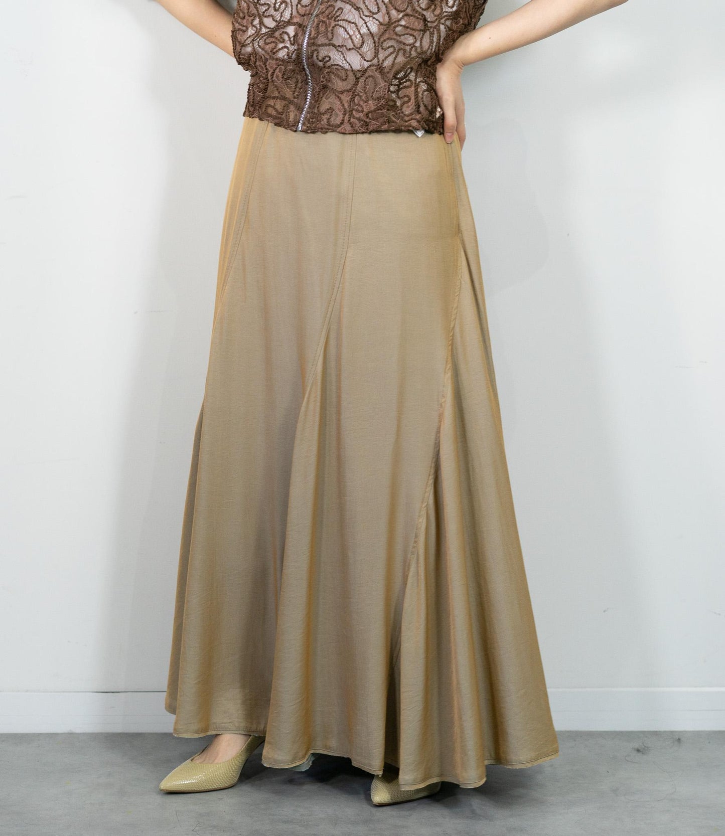 シャンブレーパネルスカート