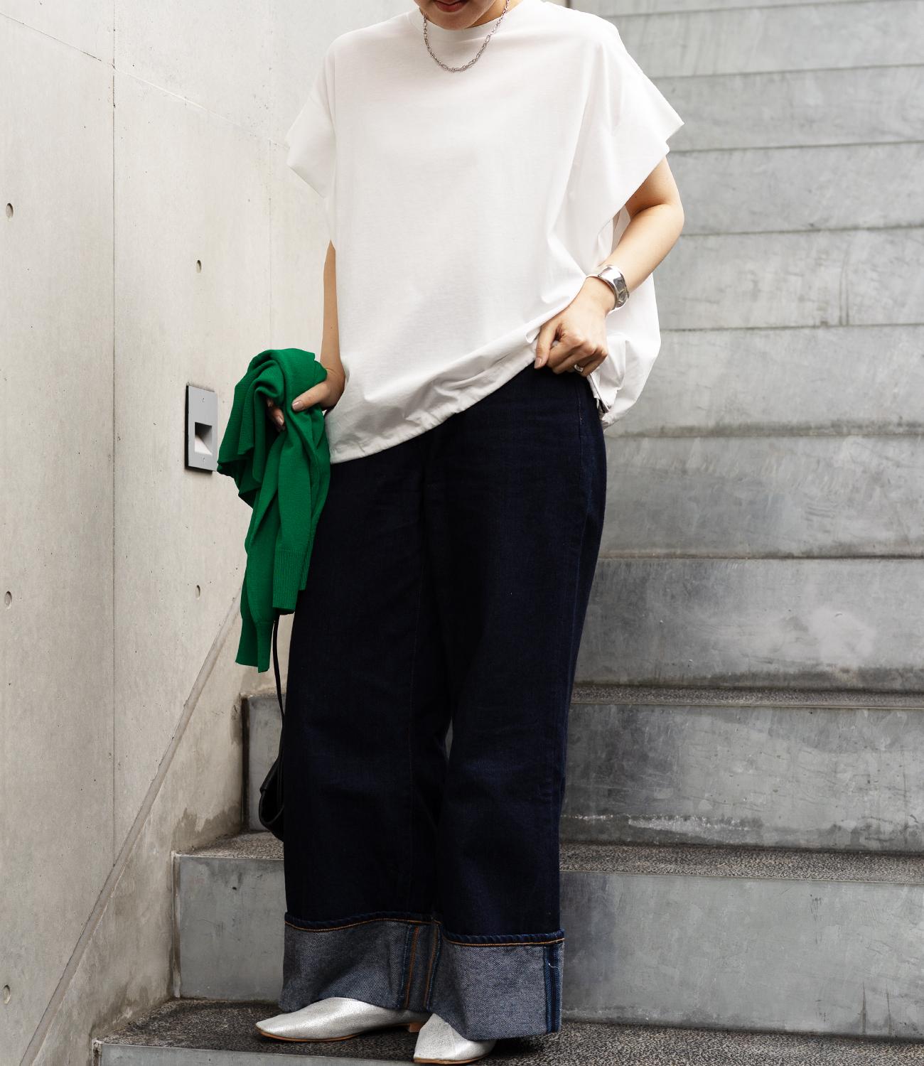 ドロストオーバーフレンチスリーブカットソー