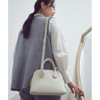 ホワイト系・OFF WHITE