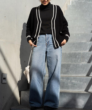 Vネックカーディガン