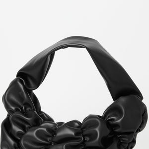 ギャザー ムーン ワンショルダーバッグ