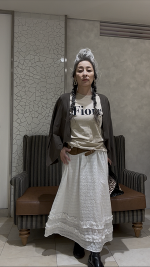 シアーチェックフリルスカート