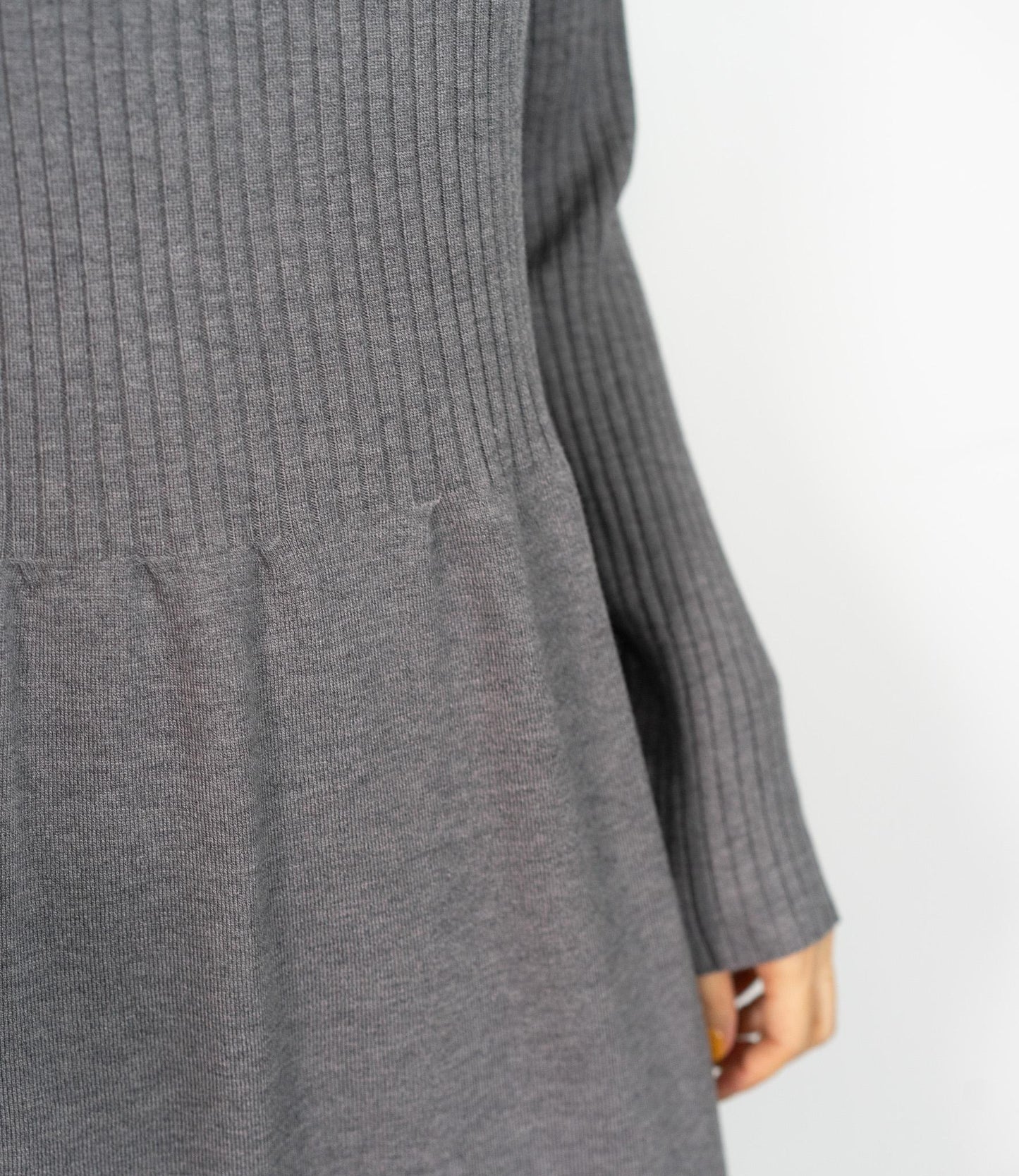 Vネックベストスリムワンピースアンサンブル