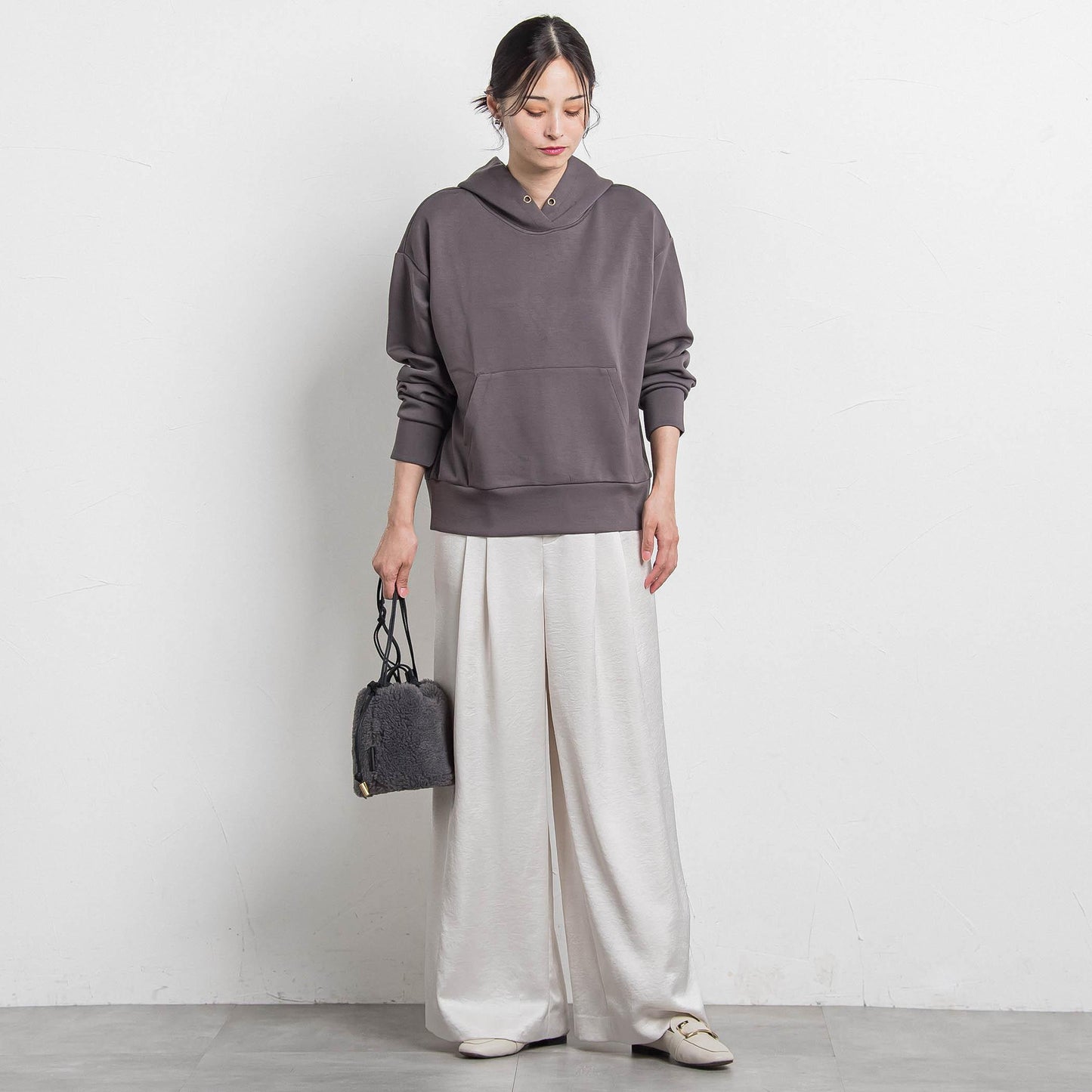 【WEB限定】【VIOLAd'ORO】ボア巾着ミニバッグ　ELMO / V-8925