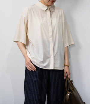 【接触冷感】バックタックオーバーシャツ