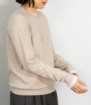 ソフトカシミアクルーネックニット