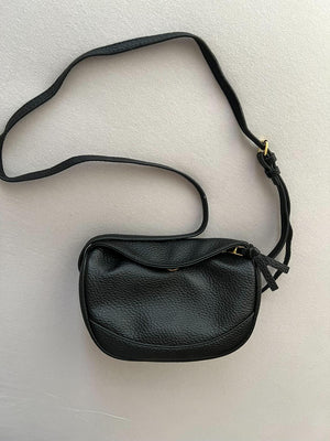 ロングストラップラップバッグ