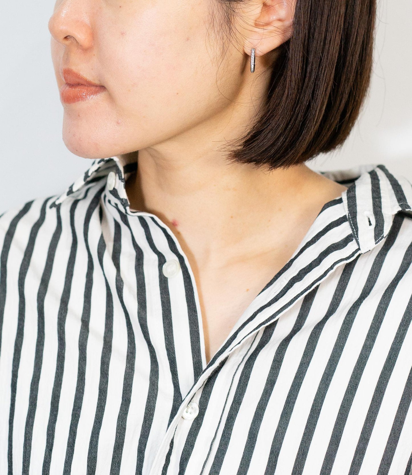 キュービックアクセントピアス