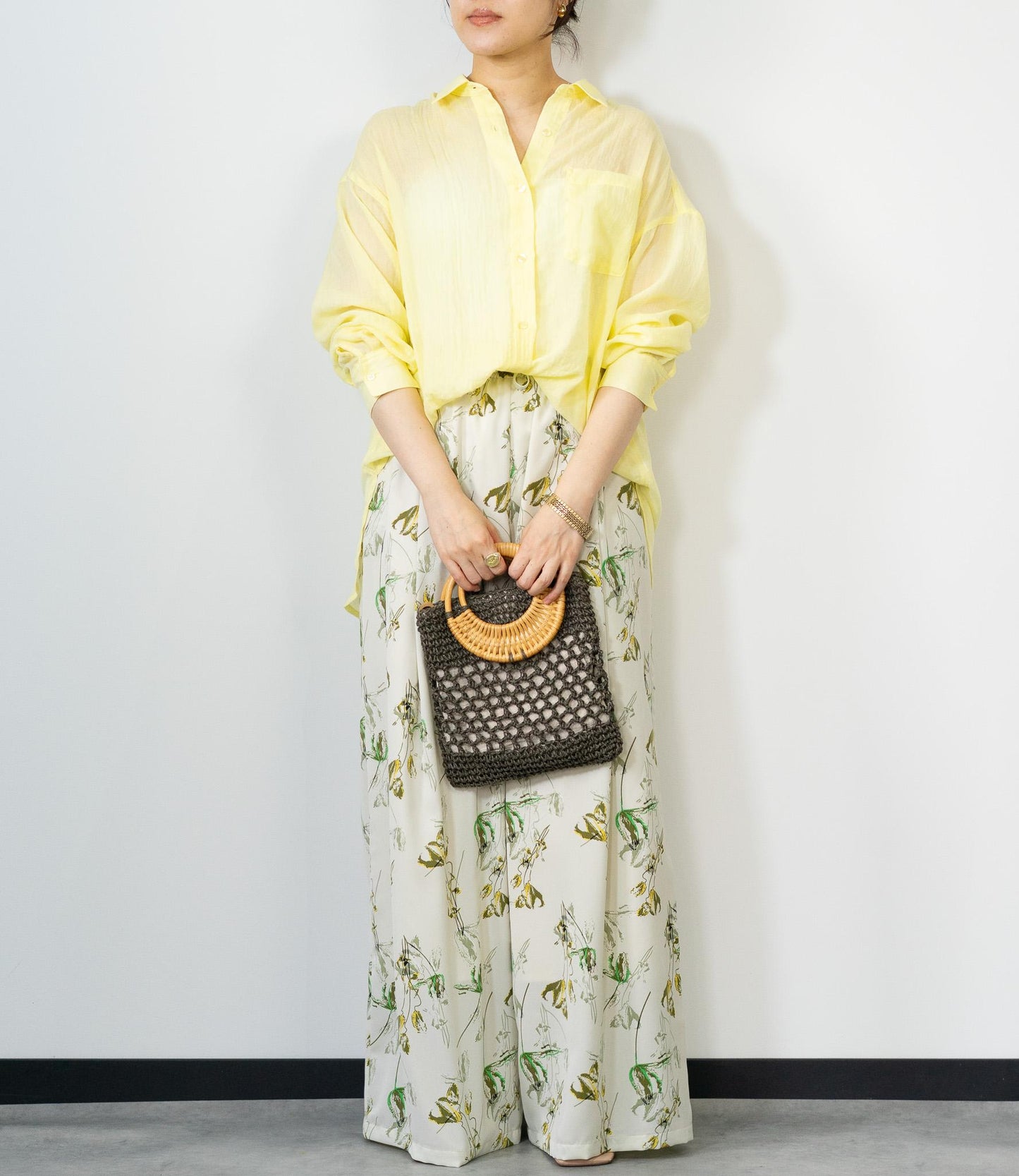 ボタニカル柄イージーパンツ