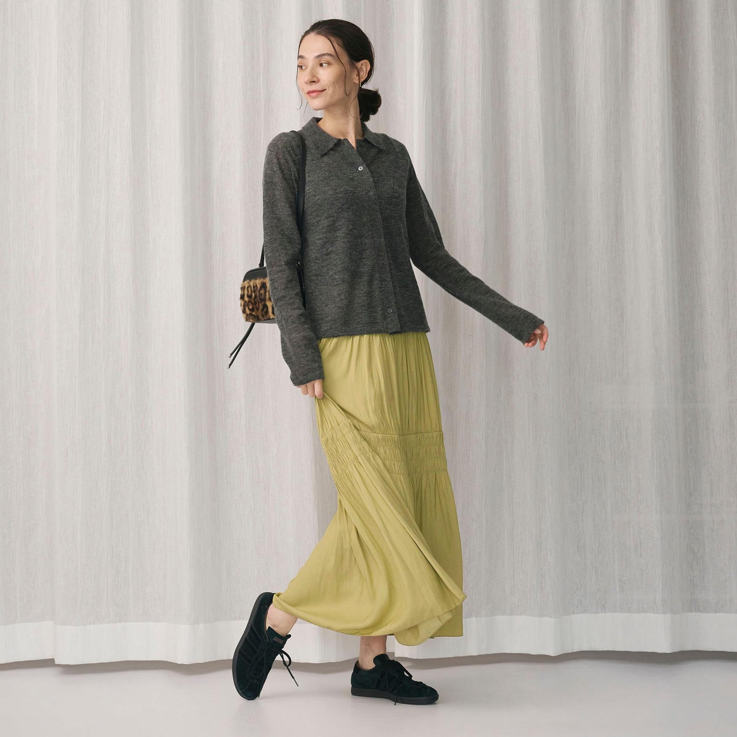 【WEB限定】シャーリング キリカエ フレアスカート