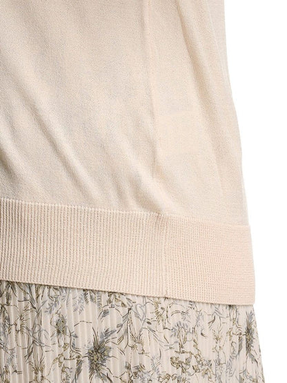 定番Vﾈｯｸｶｰﾃﾞｨｶﾞﾝ