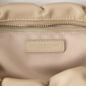 ギャザー ムーン ワンショルダーバッグ