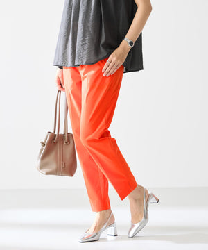 FINE MOVE テーパードパンツ