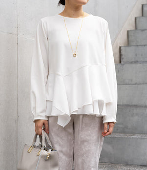 ドッキングイレヘムブラウス