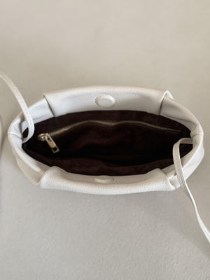 wander around pochette