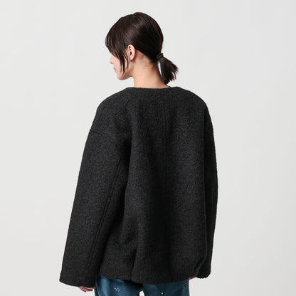 ブークレ ノーカラーブルゾン