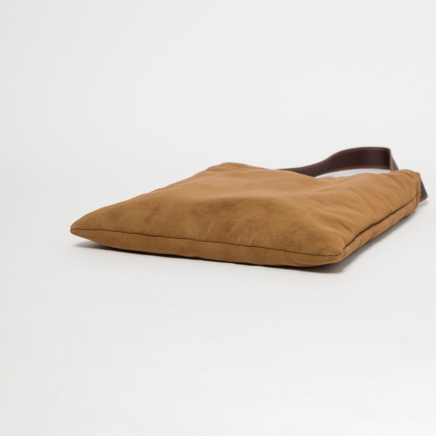 ラインテープ ショルダーバッグ