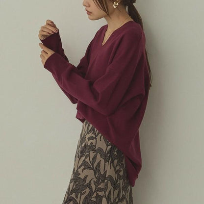 やわもちVネックニット