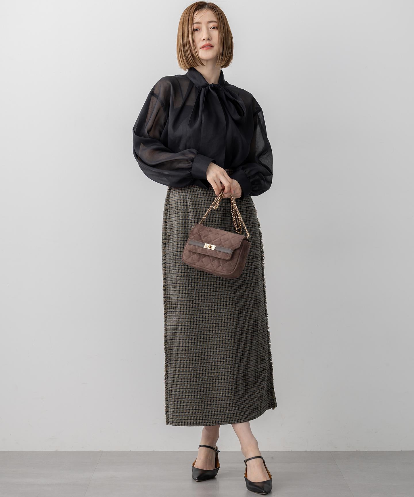 スエード キルティング ショルダーバッグ