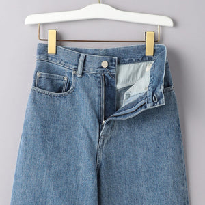 カットオフ デニムパンツ
