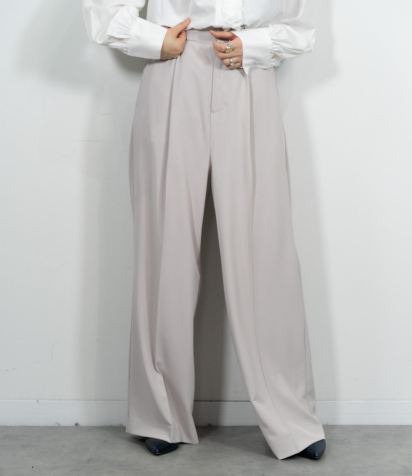 フルダルタックパンツ