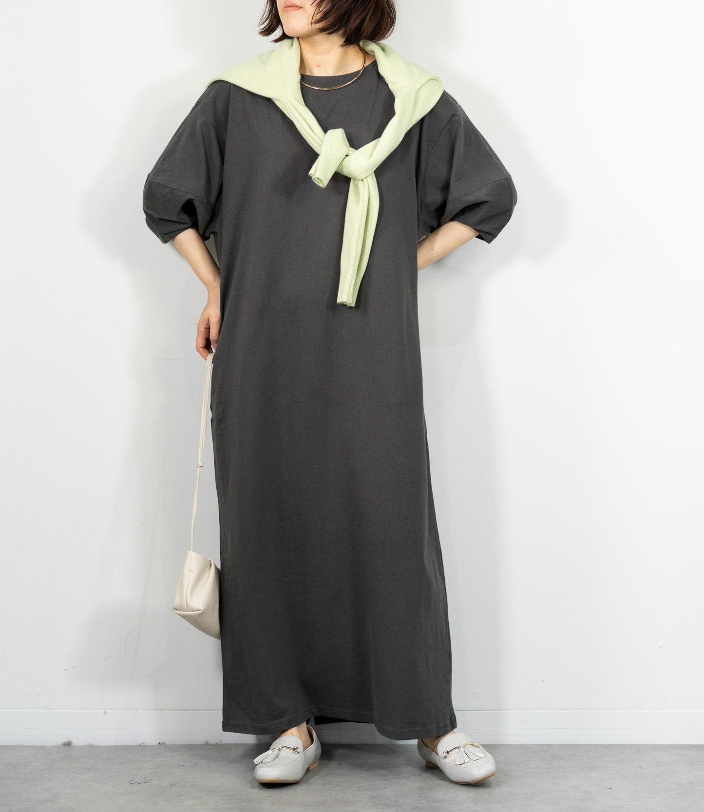 コクーンスリーブストレートワンピース