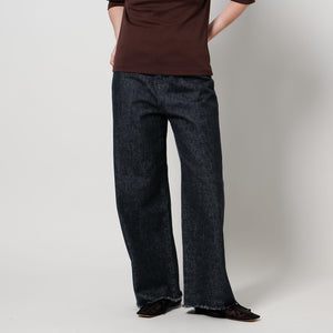 カットオフ デニムパンツ