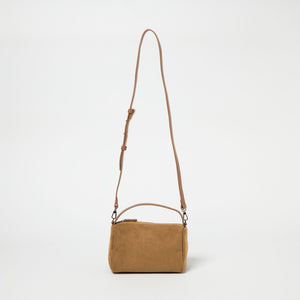 コンビ キューブ ショルダーバッグ