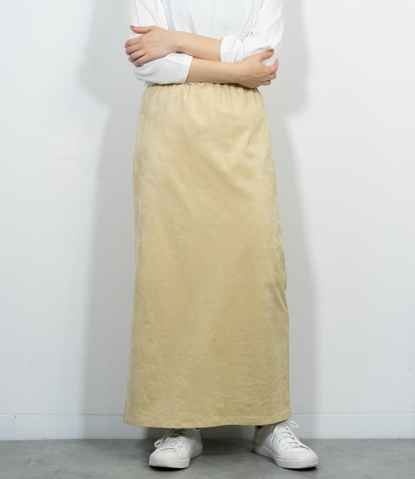 ストレッチスウェードライクIラインスカート