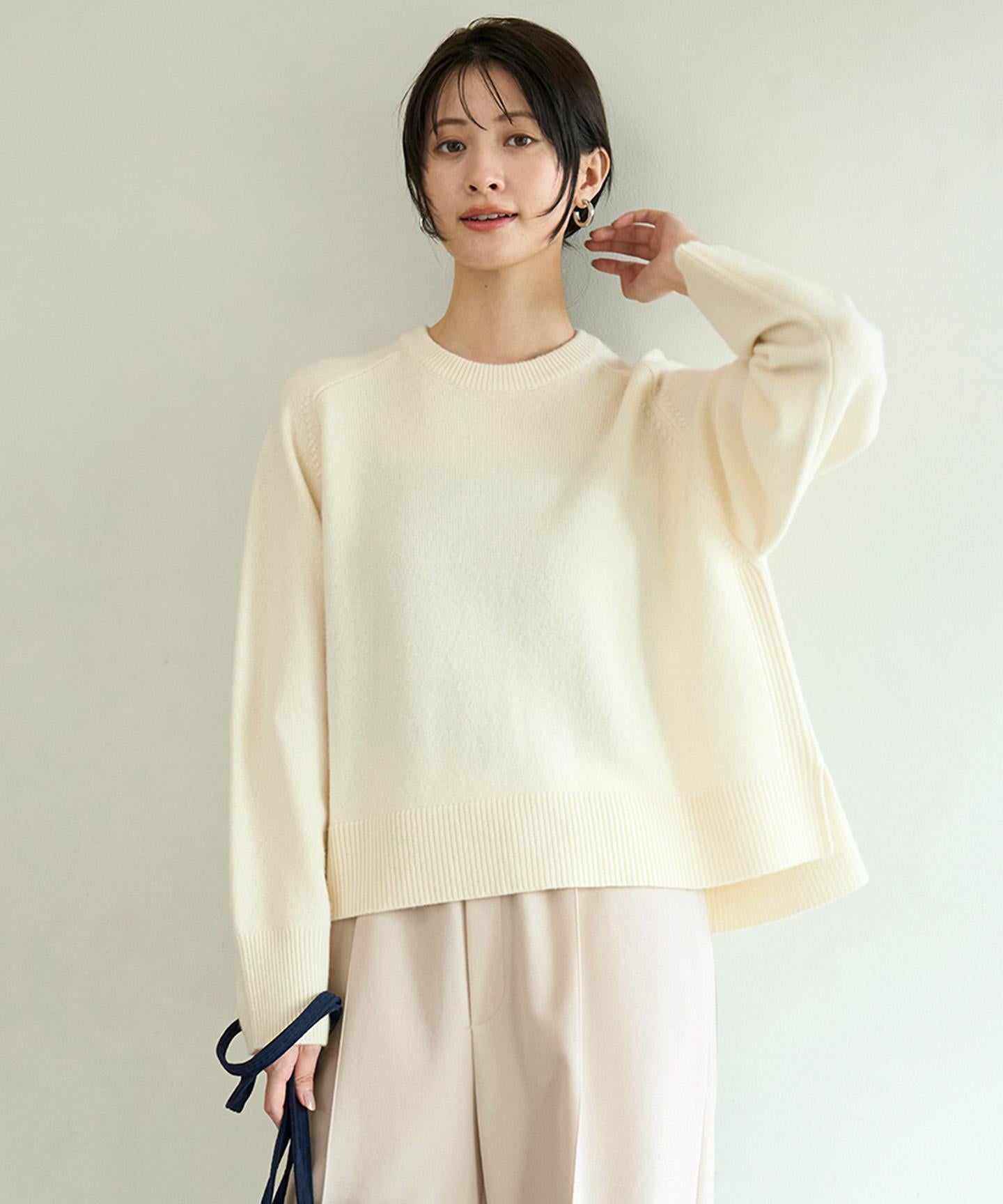 カシミヤブレンド クルーネックニット