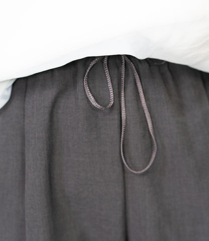 タンブラーブッチャーテーパードパンツ