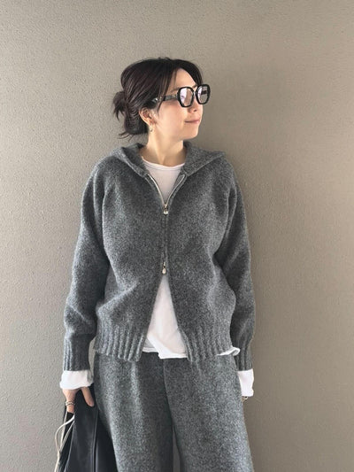 ダブルジップフーディーニットアップ