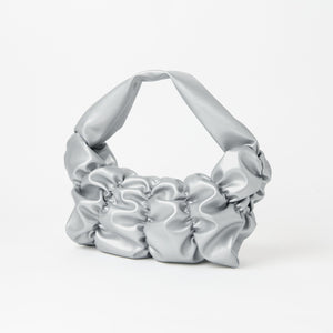 ギャザー ムーン ワンショルダーバッグ