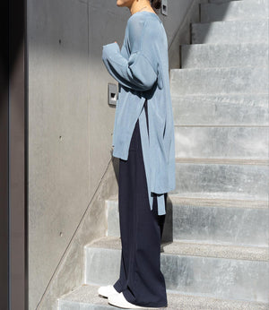 サイドスリットVネックカーディガン