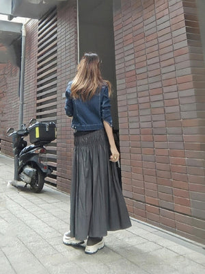 シャーリングフレアスカート