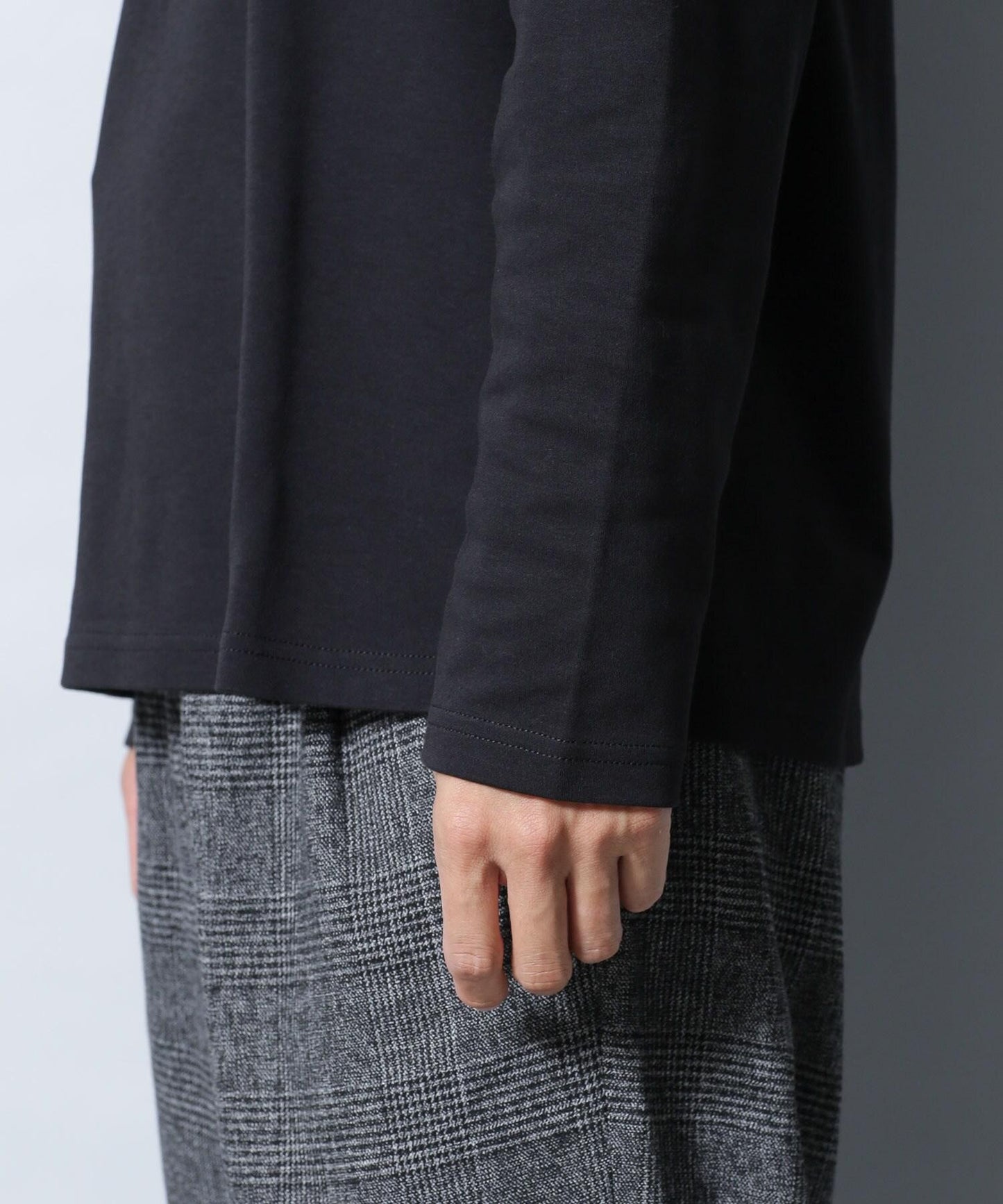 《イヤな臭いを軽減》Anti Smell モックネックロングスリーブＴシャツ