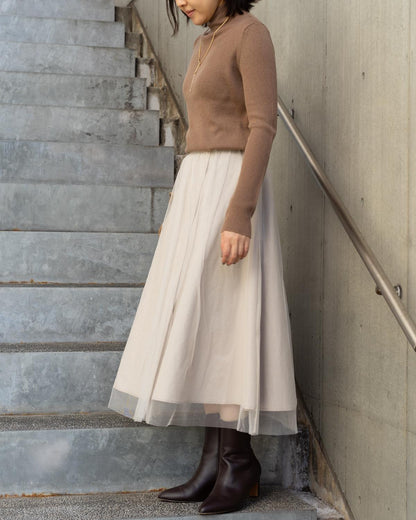 ソフトタッチタートルネックニット