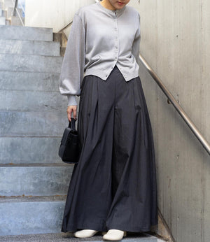 オーバーワイドパンツ