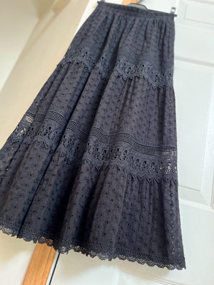 レースティアードスカート