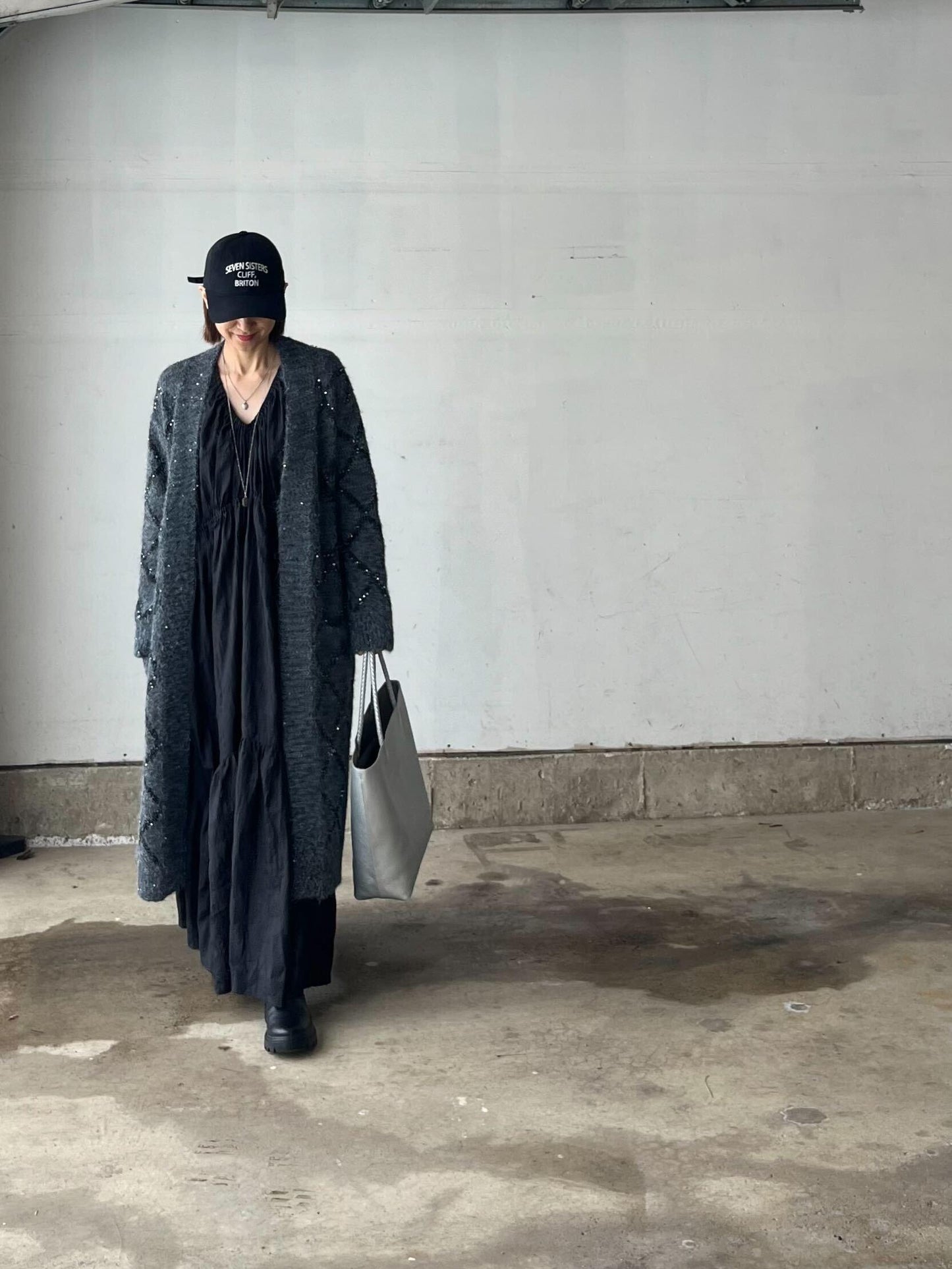 スパンコールニットロングカーディガン