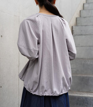 ストライプスキッパーパフブラウス