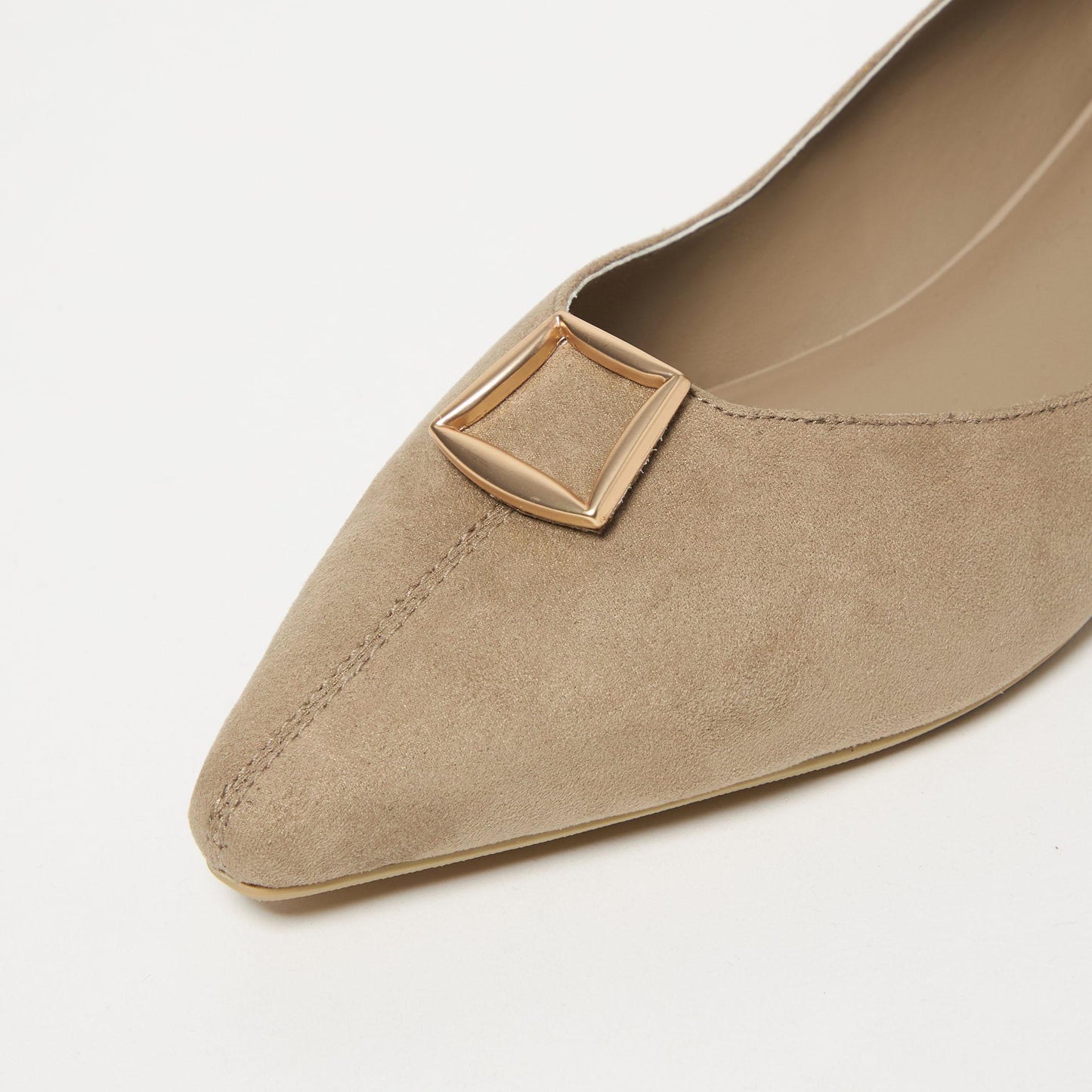 ポインテッド バックル パンプス 晴雨兼用 撥水